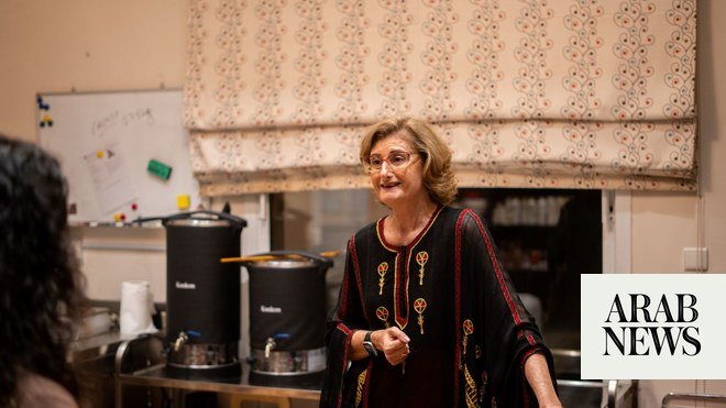 صانع الصابون ميسم تميم، ومقره الرياض، يمزج بين العطور والنكهات السعودية