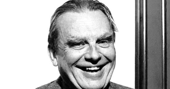 “تشيسلاف ميلوش” قضى حياته بالترحال وحصد جائزة نوبل في الأدب “تشيسلاف ميلوش” قضى حياته بالترحال وحصد جائزة نوبل في الأدب