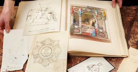 عرض رسومات الملكة فيكتوريا “المراهقة” للبيع بالمزاد فى لندن عرض رسومات الملكة فيكتوريا “المراهقة” للبيع بالمزاد فى لندن