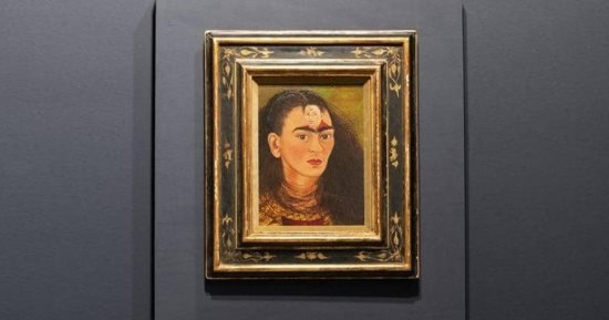 فريدا كاهلو تشكيلية أعمالها ما زالت تتلألأ بالمزادات العالمية بملايين الدولارات