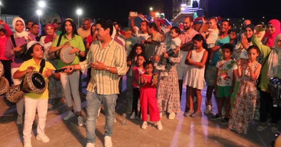 قصور الثقافة فى مهرجان العلمين.. إيقاعات شرقية لفرقة الأنفوشى.. صور