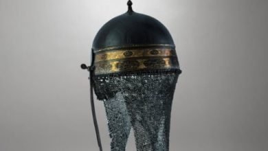 خوذة مرصعة بالذهب تعود للعصر المملوكى.. أين تعرض فى مصر؟