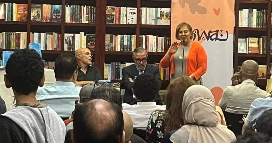 أكرم القصاص: “شروط الوردة” عمل قصصى كبير.. صور