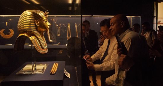 من الطقوس الدينية إلى الحماية.. تعرف على ثقافة الأقنعة حول العالم