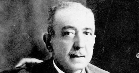 اتكلم عربى.. قصيدة على قدر الهوى يأتى العتاب لأحمد شوقى