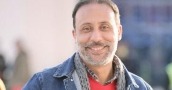 عمرو مرزوق: إدمان الكتب التقليدية مرض صعب الفكاك منه عمرو مرزوق: إدمان الكتب التقليدية مرض صعب الفكاك منه