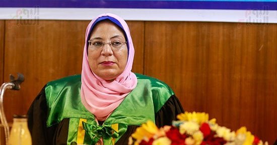 عزة أبو النجاة تكتب: دور وسائل التواصل الاجتماعى فى التمكين للغة العربية عزة أبو النجاة تكتب: دور وسائل التواصل الاجتماعى فى التمكين للغة العربية