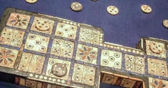 حكاية لعبة عمرها 4 آلاف عام.. ما قصة اكتشافها ببلاد ما بين النهرين؟ حكاية لعبة عمرها 4 آلاف عام.. ما قصة اكتشافها ببلاد ما بين النهرين؟