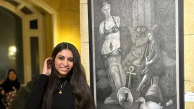 أفروديت والفتاة المصرية.. الماضى والحاضر فى صالون الشباب