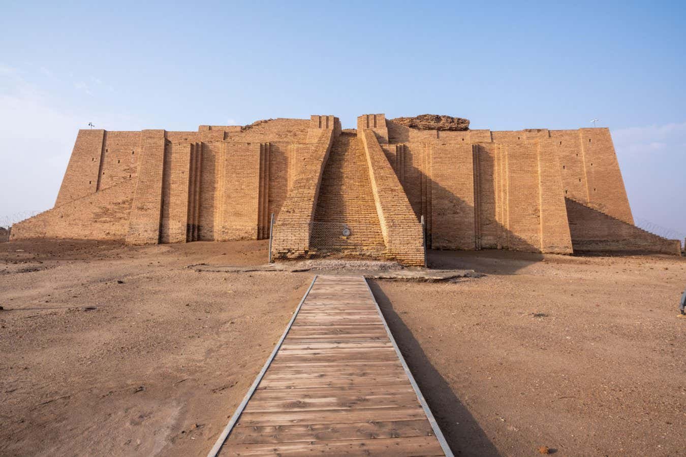 بين اثنين من الأنهار: استكشاف بلاد ما بين النهرين ، حيث بدأ العالم الحديث بين اثنين من الأنهار: استكشاف بلاد ما بين النهرين ، حيث بدأ العالم الحديث